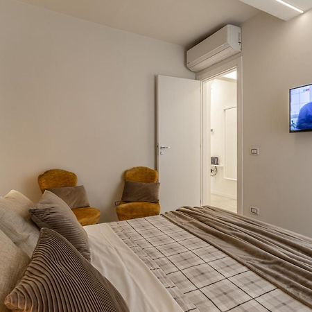 Suite Pomposa 28 - Affitti Brevi Italia Модена Екстериор снимка